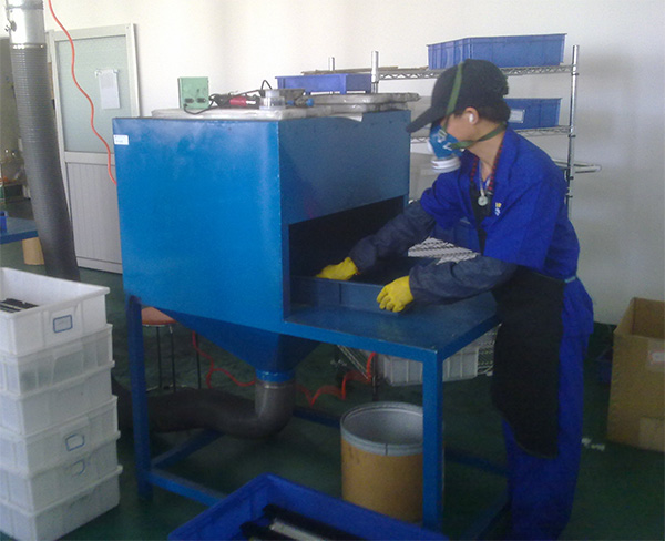 碳粉盒拆件工作台